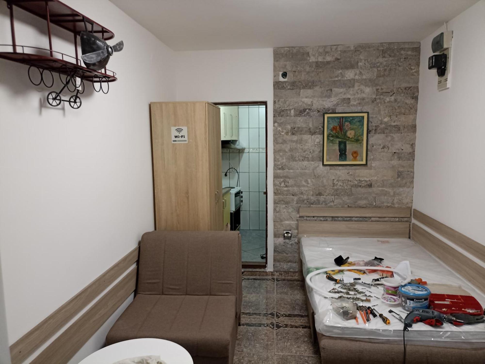 Mini Garsonjera Hotel Podgorica Quarto foto